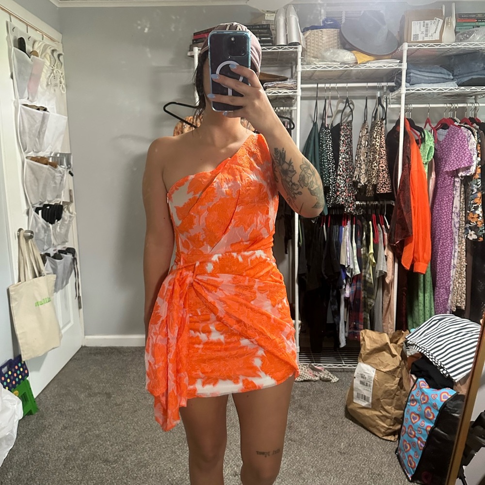 Only worn once